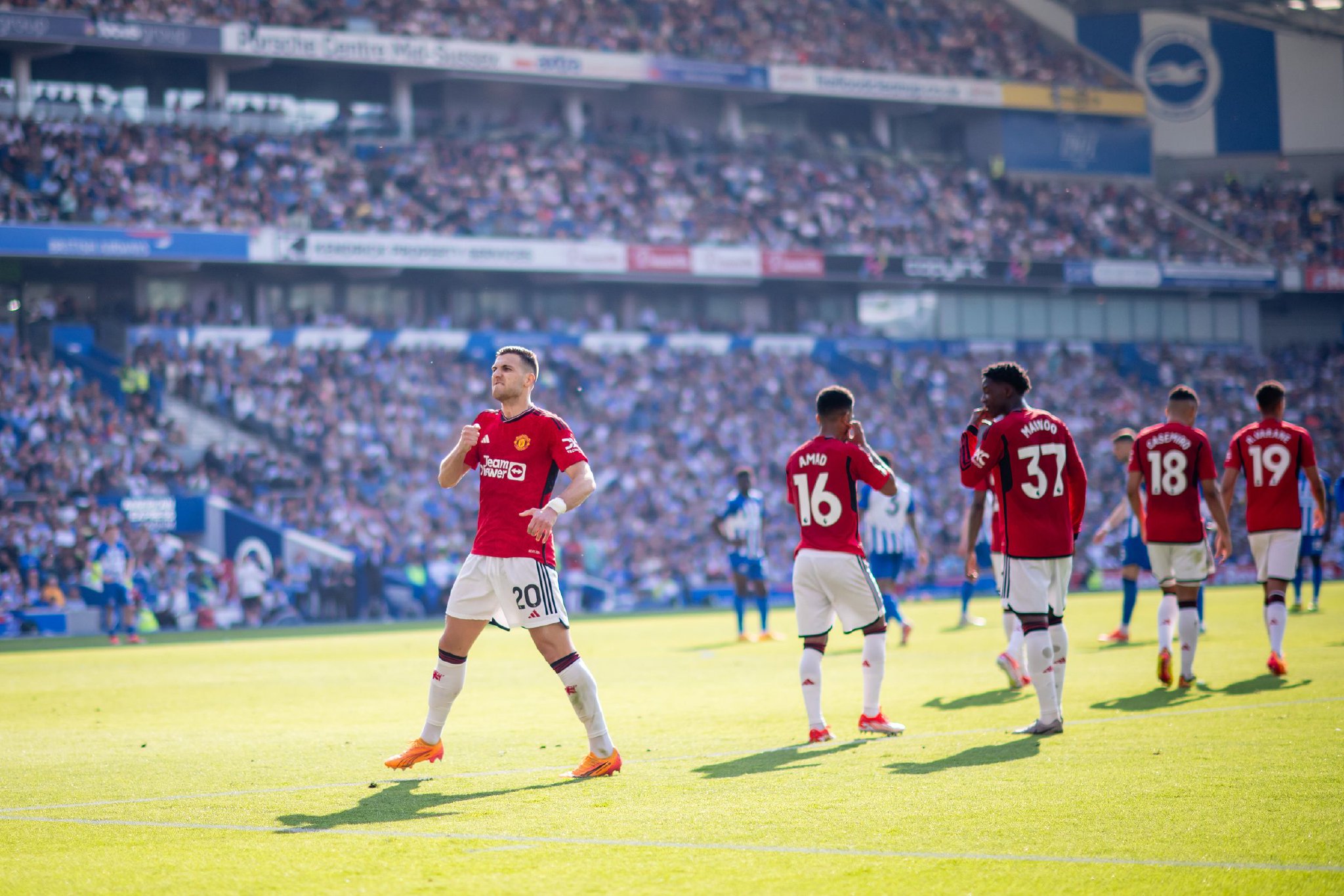 年打破了梅 年打破了梅